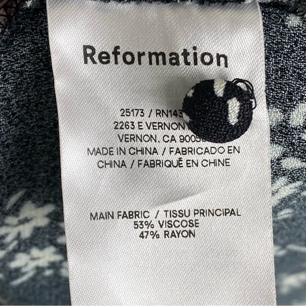 REFORMATION Locklin Floral Print Dress in Black Sz 4 Cottagecore Feminine Midi - Picture 11 of 15